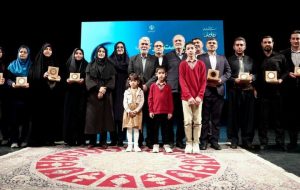 کتابخانه سیدافضل موسوی زنجان با کسب جایزه «تلاش» خوش درخشید کتابخانه سیدافضل موسوی زنجان با کسب جایزه «تلاش» خوش درخشید