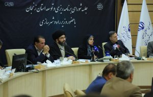 بازآفرینی شهری با وجود زیر ساخت های زیربنایی و روینایی و حفظ اراضی کشاورزی